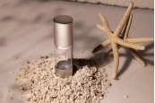 Пластмасова прозрачна Акрилна бутилка 30 мл Airless с алуминиева капачка Пластмасова прозрачна Акрилна бутилка 30 мл Airless с алуминиева капачка