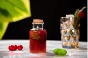Стъклена бутилка с коркова тапа 150 ml Стъклена бутилка с коркова тапа 150 ml
