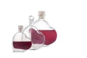 Стъклена бутилка във формата на сърце 100 ml-3