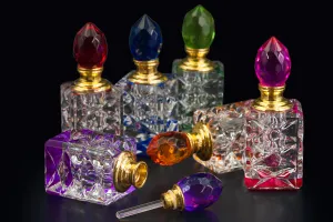 Кристална бутилка от 5 ml с кристална капачка и игла в 6 цвята-1