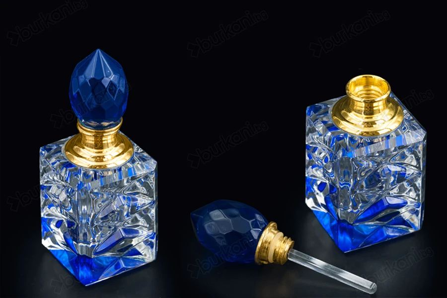 Кристална бутилка от 5 ml с кристална капачка и игла в 6 цвята-изображение_група