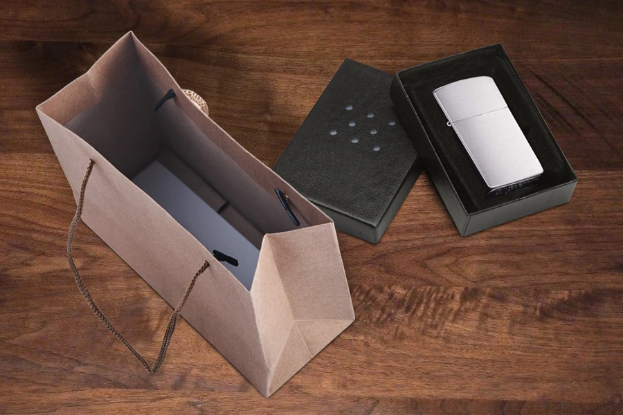 Хартиена крафт подарична чанта, с размери 144x60x110-изображение_група