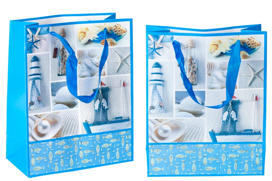 Подаръчна чанта със  сатенена дръжка с размери 210x100x260 мм-изображение_група