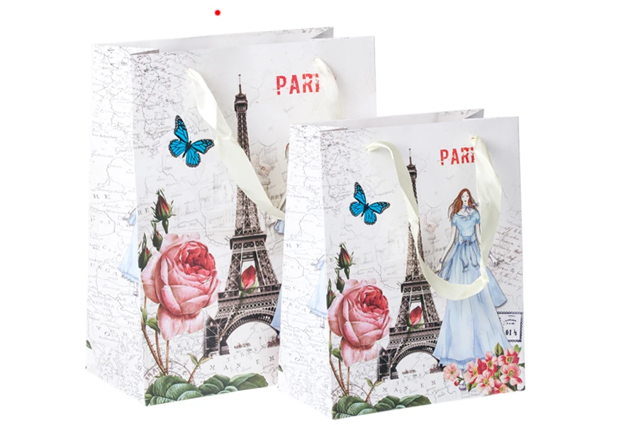 Подаръчна торбичка Айфел със сатенени дръжки с размери  210x100x260 mm-