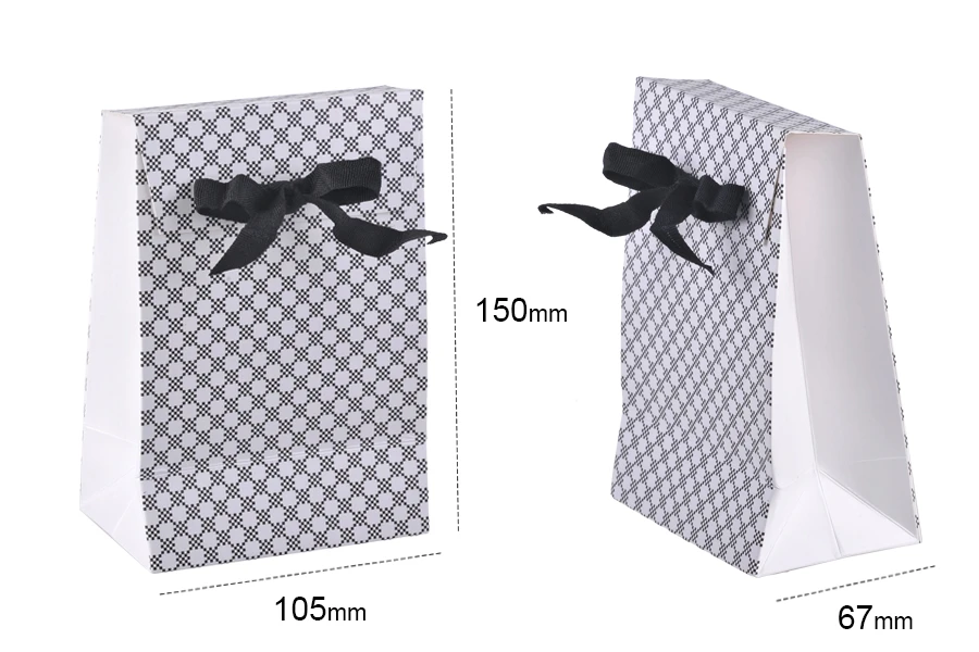 Подаръчна торбичка  със сатенена дръжка панделка , с размериο 105x67x150-изображение_група