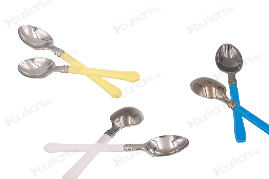 Пластмасови лъжички в 3 цвята - бели, сини, бежoви - 13.5 см-изображение_продукт
