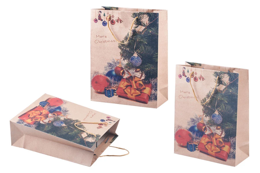 Коледна торбичка с размери 190x80x240-изображение_група