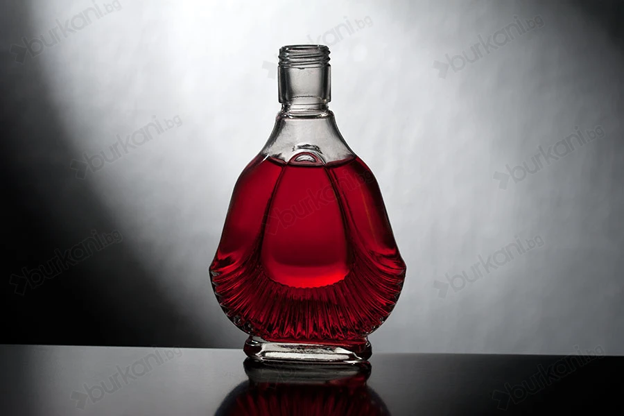 Стъклена бутилка с размери 90x38x145 - 130 ml-изображение_група