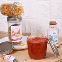 Лютеница и сосове