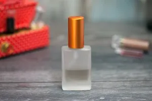 Стъклена Матова бутилка за парфюм  30 ml  (18/415)-7