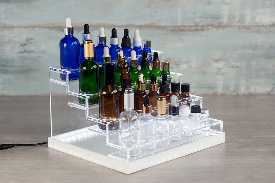 Щанд от плексиглас с Led осветление-изображение_група