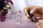 Стъклена бутилка за лак за нокти 10 мл Стъклена бутилка за лак за нокти 10 мл