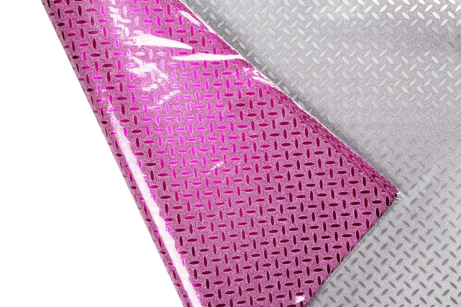 Цветна хартия (целофан)  50x70 cm -20 бр./ пакет Цветна хартия (целофан)  50x70 cm -20 бр./ пакет
