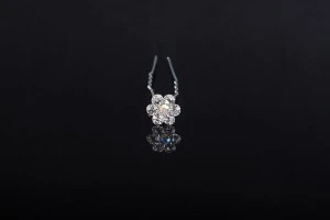 Декоративна метална брошка Маргарита с  ширина 11 mm - 20 броя.-1