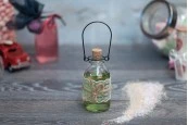 Стъклена бутилка с метална дръжка и коркова тапа 100ml Стъклена бутилка с метална дръжка и коркова тапа 100ml