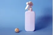 Бутилка 300 ml пластмаса (PET) бяла със спрей помпа - 12 бр Бутилка 300 ml пластмаса (PET) бяла със спрей помпа - 12 бр