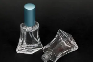 Стъклена бутилка за парфюм  50 ml 24/50 ( 18/415)-6