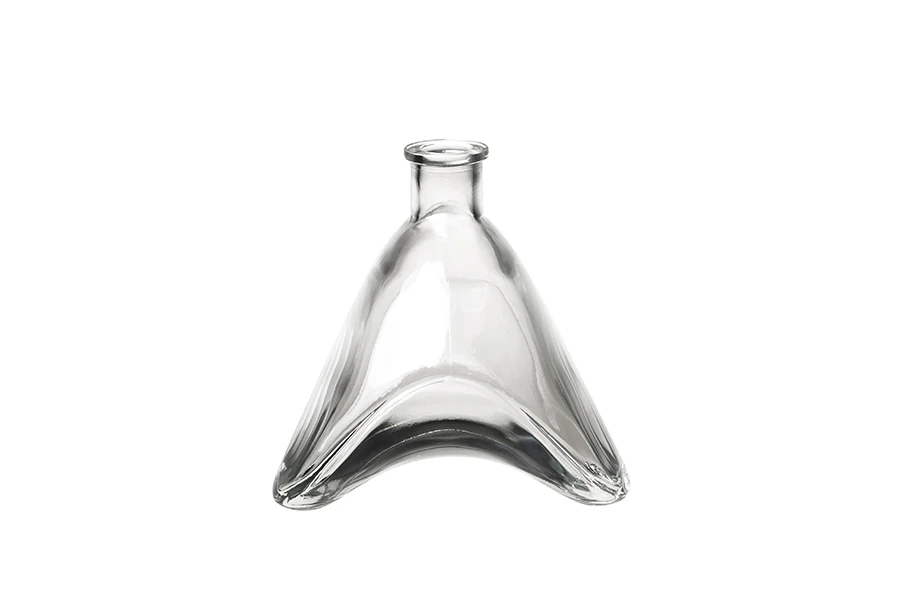 Стъклена бутилка 500 ml за ликьор Стъклена бутилка 500 ml за ликьор