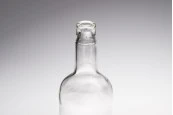 1000 ml стъклена прозрачна бутилка за вода 1031/47 (тип Guala) 1000 ml стъклена прозрачна бутилка за вода 1031/47 (тип Guala)