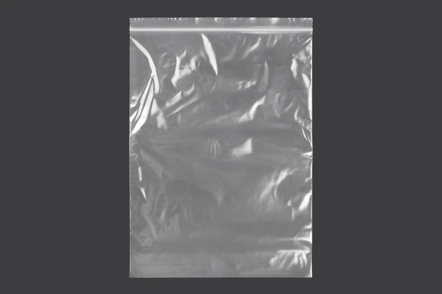 Пластмасови прозрачни  пликове с цип с размери 250x355 mm  - 100 бр.