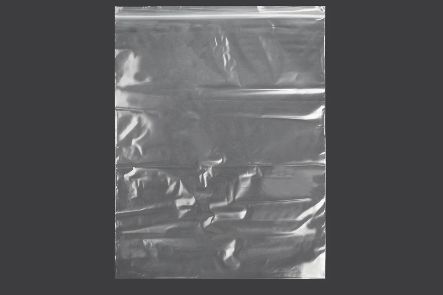 Пластмасови прозрачни пликове с цип с размер 350x450 mm- 100 бр. Пластмасови прозрачни пликове с цип с размер 350x450 mm- 100 бр.
