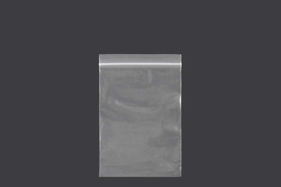 Пластмасови прозрачни пликове с цип 80x120 mm - 500бр. Пластмасови прозрачни пликове с цип 80x120 mm - 500бр.