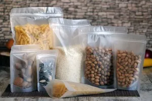 Прозрачна опаковка  Doy Pack с "цип"  затваряне и възможност за термопечатане  90x30x150 mm - 50 бр-изображение_размери