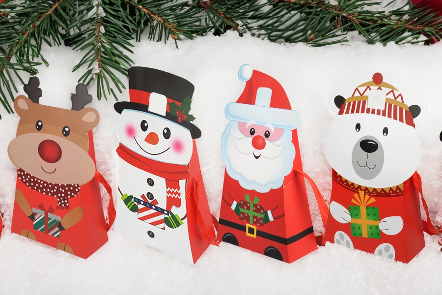 Коледна хартиена подаръчна торбичка 180x80x265 мм с панделка за дръжка - 12 бр.-изображение_група