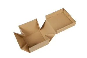Хартиена 3-пластова кутия с размери 120x120x100 mm-3