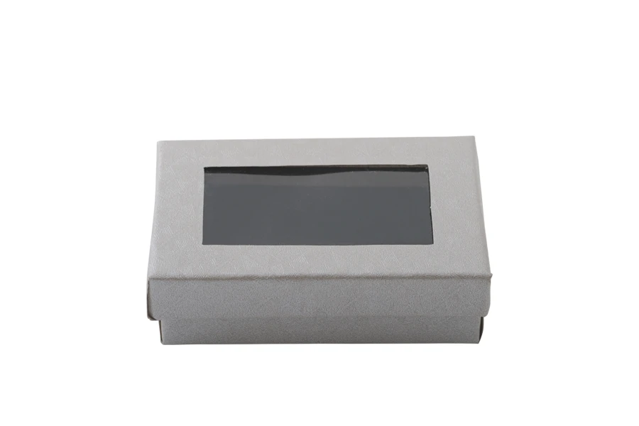Хартиена кутия с размери 80х50х26 сребриста с прозорец-изображение_продукт
