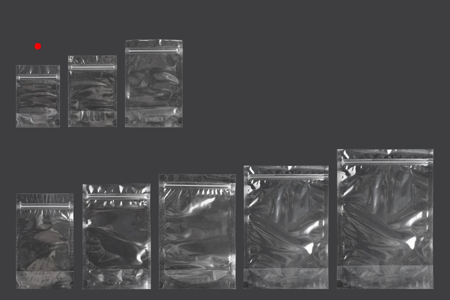 Прозрачна Doy Pack опаковка с размери 90x30x130 mm с цип - 100 бр. Прозрачна Doy Pack опаковка с размери 90x30x130 mm с цип - 100 бр.