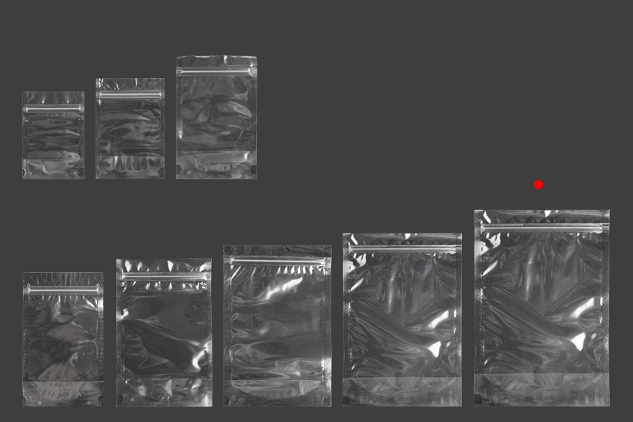 Прозрачна опаковка Doy Pack 200x50x295 mm с цип - 100 бр. Прозрачна опаковка Doy Pack 200x50x295 mm с цип - 100 бр.