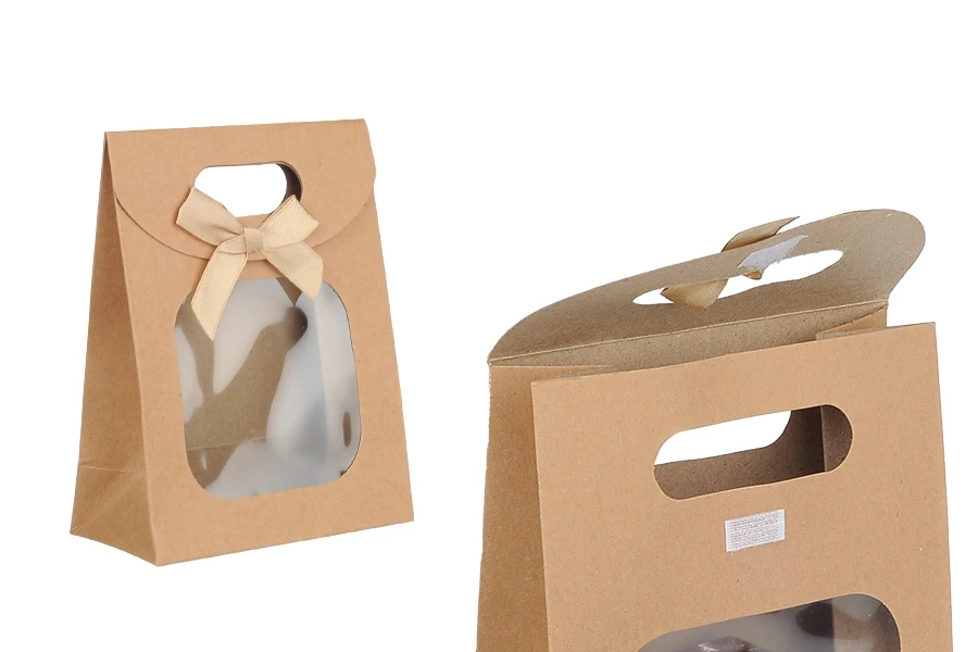 Подаръчна торбичка от крафт хартия 120x60x150 мм със самозалепващо се затваряне, прозорец и панделка - 12 бр.-изображение_продукт