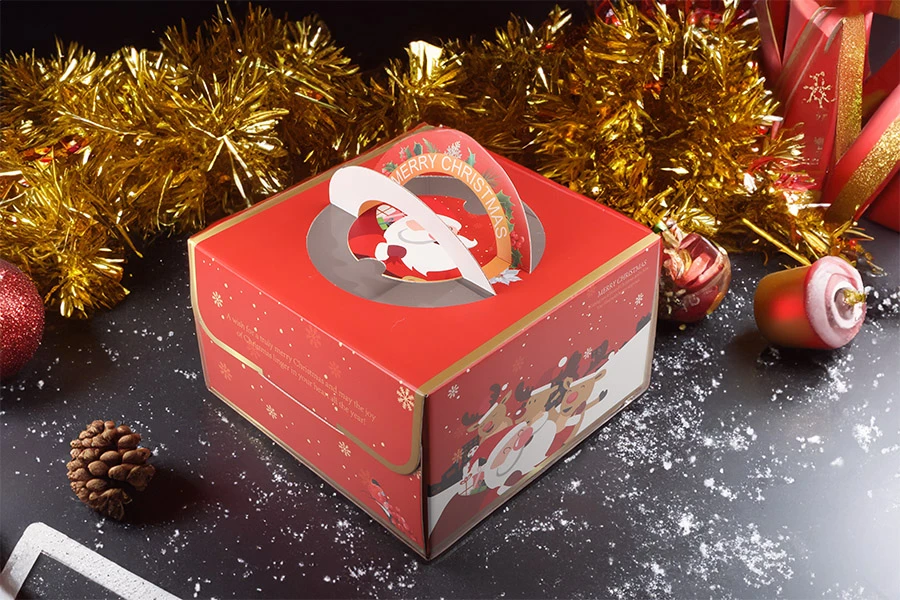 Коледна хартиена подаръчна кутия 250х250х150 мм с дръжка - 10 бр-изображение_група