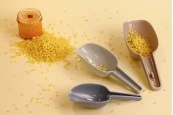 Пластмасови лъжички - комплект 3 бр Пластмасови лъжички - комплект 3 бр