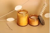 Релефен стъклен буркан 120 мл цилиндричен с алуминиева капачка Релефен стъклен буркан 120 мл цилиндричен с алуминиева капачка
