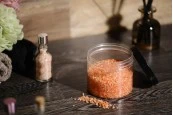 Буркан 550 мл пластмасов (PET) прозрачен с черен капак Буркан 550 мл пластмасов (PET) прозрачен с черен капак
