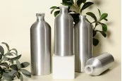 Aлуминиева бутилка 500 ml с алуминиева капачка за съхраняване на есенции, парфюми и др. Aлуминиева бутилка 500 ml с алуминиева капачка за съхраняване на есенции, парфюми и др.