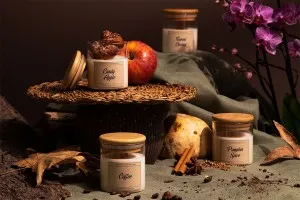 Ароматна ръчно изработена свещ Pumpkin Spice с восъчен фитил -110 гр.-изображение_размери