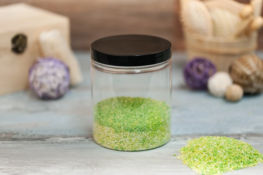 Пластмасова опаковка 750 мл с черна капачка, с размери  100x120 mm-изображение_група