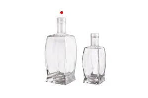 Стъклена елегантна бутилка Гарафа  500ml-8