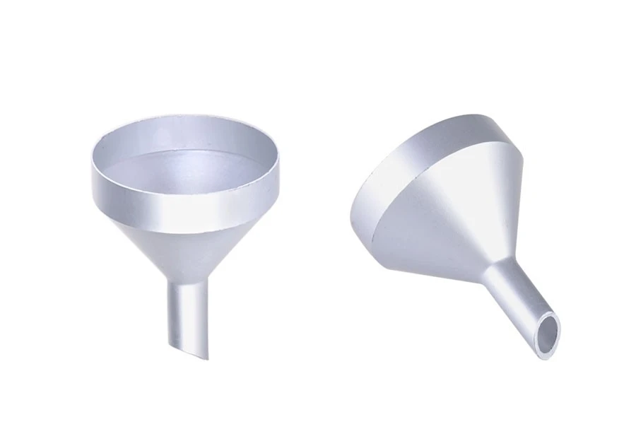 Сребриста алуминиева матова финия 44 мм (10 мм ръб) Сребриста алуминиева матова финия 44 мм (10 мм ръб)-изображение_продукт