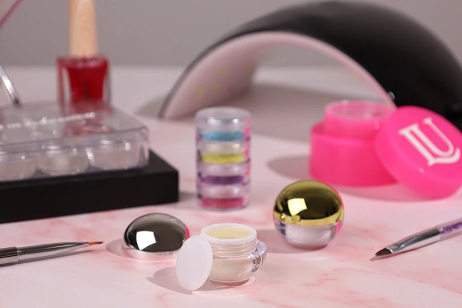 Луксозно кръгло бурканче за крем 5 мл Акрил,  с капачка и с вътрешен уплътнител  - 12 бр.-изображение_група