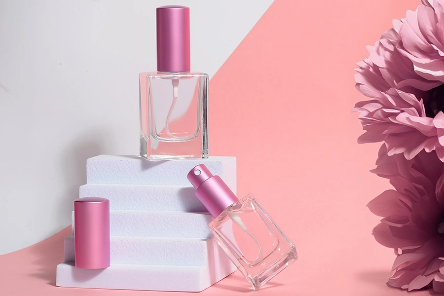 Стъклена правоъгълна бутилка 15 мл с гърловина ПП18 Стъклена правоъгълна бутилка 15 мл с гърловина ПП18-изображение_група