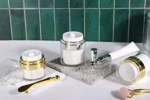 Акрилна бутилка 15 мл Airless с прозрачна капачка-6
