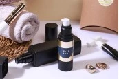 Луксозна акрилна бутилка Airless 30 ml Луксозна акрилна бутилка Airless 30 ml
