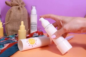 Пластмасова бутилка 100 ml прозрачна с лосион помпа и бяла капачка-3
