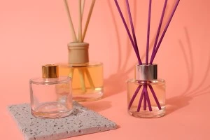 Цилиндрична стъклена бутилка от 50 ml-5