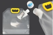 Опаковка тип Doy Pack прозрачна 2 литра с бяла предпазна капачка и дръжка - 10 бр Опаковка тип Doy Pack прозрачна 2 литра с бяла предпазна капачка и дръжка - 10 бр