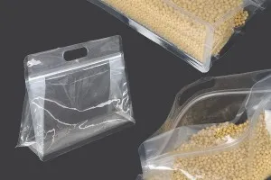 Пластмасови прозрачни торбички тип  Doy Pack с размер 240x40x170 mm  цип- 50 бр.-1